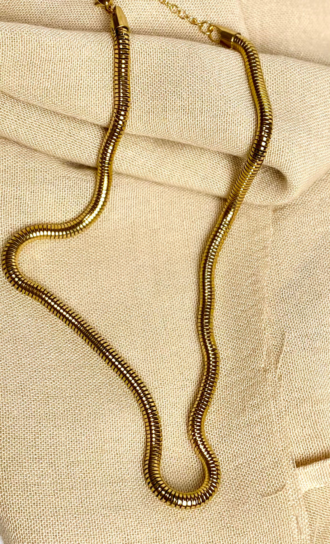 Fluid Link Necklace