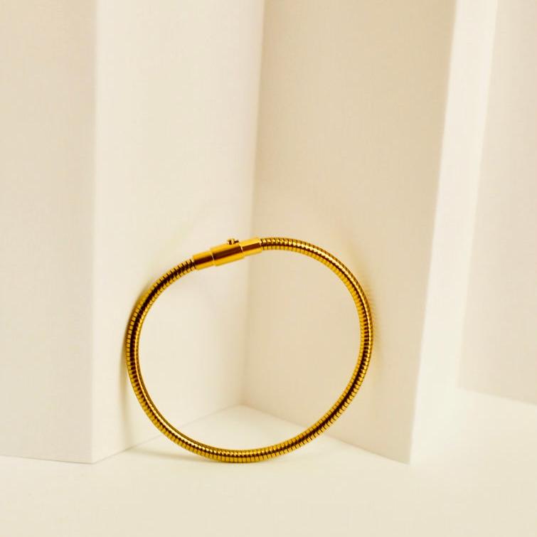 Elastic Luxe Bangle